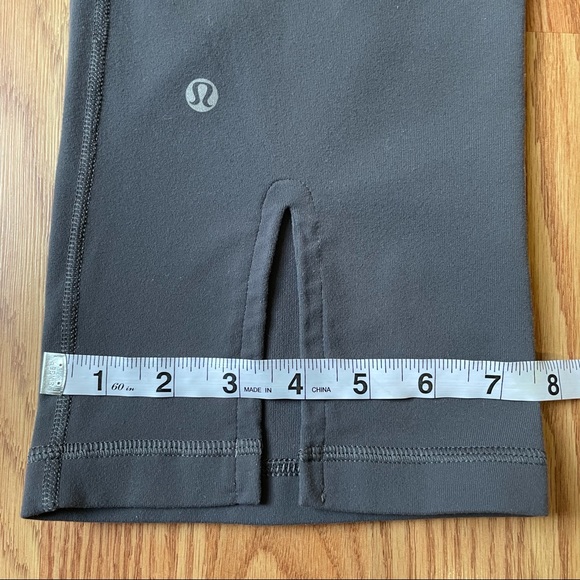 Lululemon Gather & Crow Crop - Picture 10 of 14